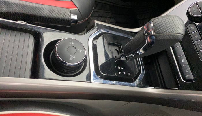 2019 Tata NEXON XZA PLUS PETROL DUAL TONE, Petrol, Automatic, 22,715 km, Gear Lever