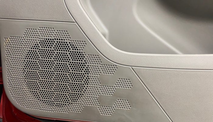 2019 Tata NEXON XZA PLUS PETROL DUAL TONE, Petrol, Automatic, 22,715 km, Speaker