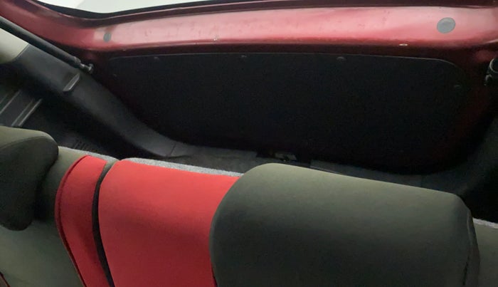 2012 Maruti Wagon R 1.0 LXI, Petrol, Manual, 44,630 km, Dicky (Boot door) - Parcel tray missing