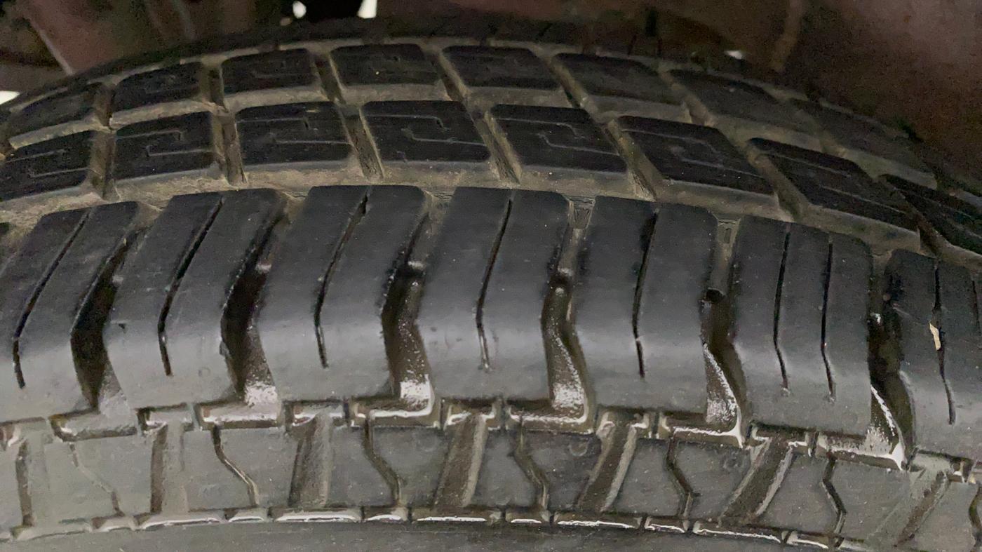 2012 Maruti Wagon R 1.0 LXI, Petrol, Manual, 44,630 km, Right Rear Tyre Tread