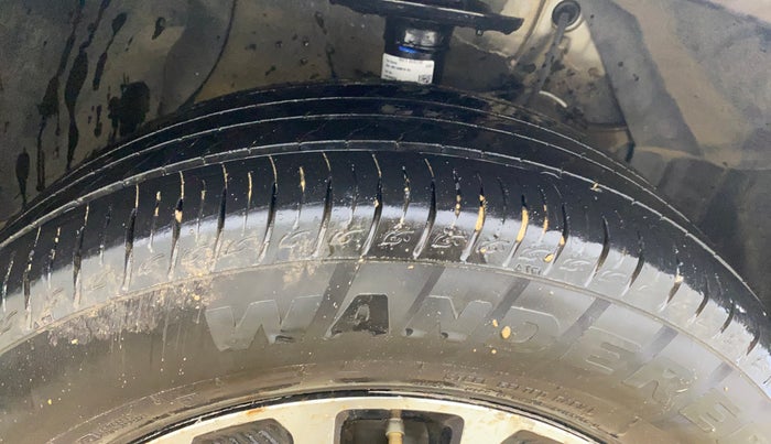 2020 Maruti Vitara Brezza ZXI PLUS, CNG, Manual, 82,423 km, Right Front Tyre Tread