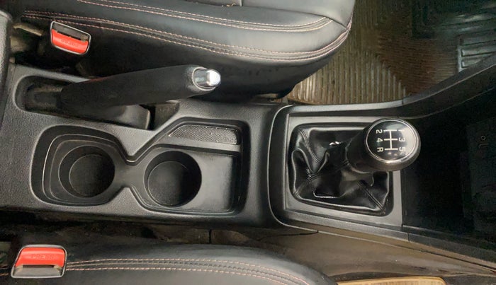 2020 Maruti Vitara Brezza ZXI PLUS, CNG, Manual, 82,423 km, Gear Lever