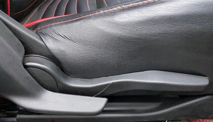 2021 Maruti Swift VXI, Petrol, Manual, 19,651 km, Driver Side Adjustment Panel