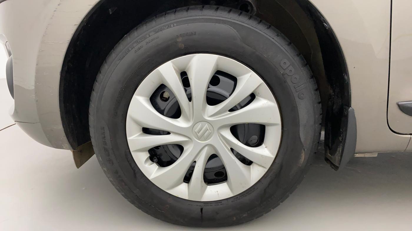 2021 Maruti Swift VXI, Petrol, Manual, 19,651 km, Left Front Wheel