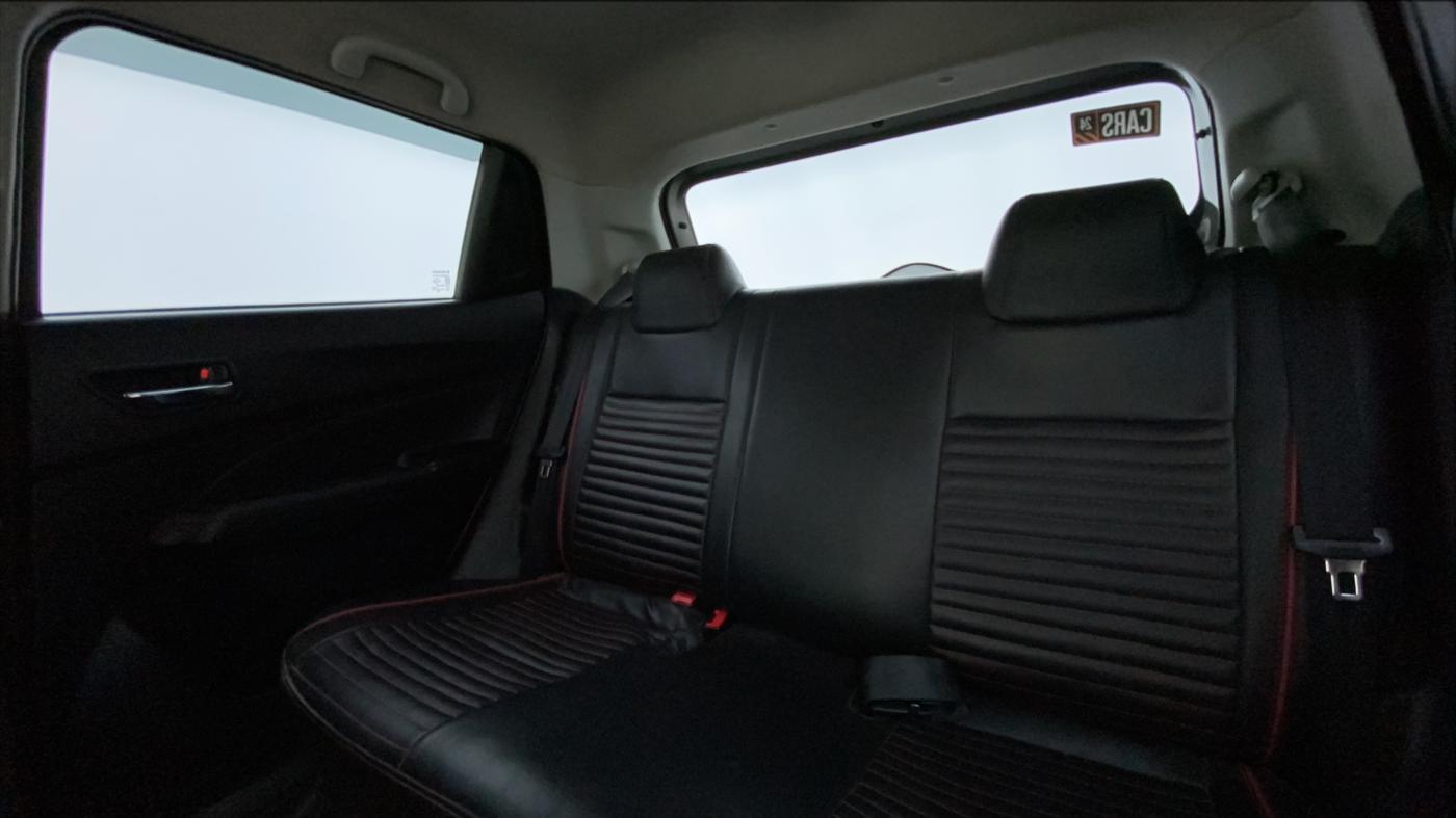 2021 Maruti Swift VXI, Petrol, Manual, 19,651 km, Right Side Rear Door Cabin