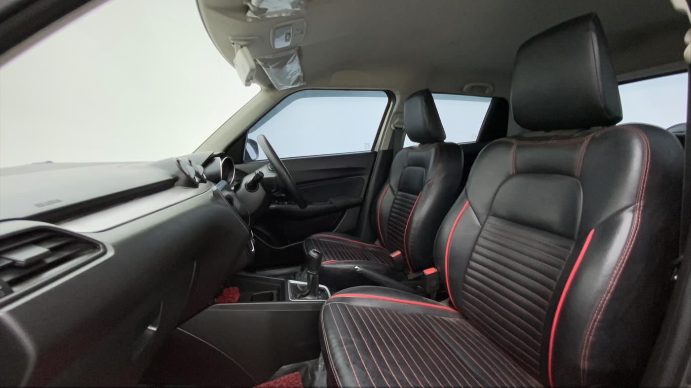 2021 Maruti Swift VXI, Petrol, Manual, 19,651 km, Right Side Front Door Cabin