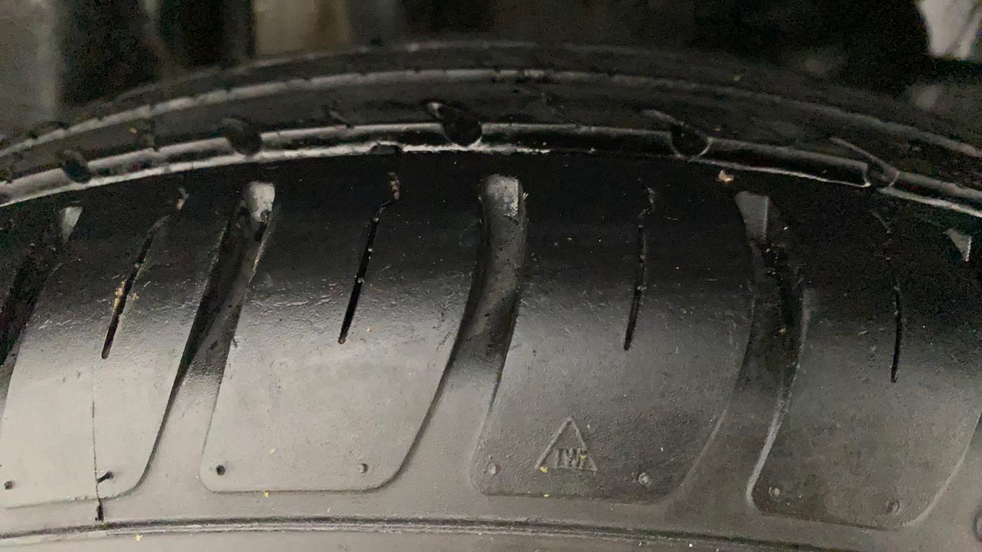 2021 Maruti Swift VXI, Petrol, Manual, 19,651 km, Right Rear Tyre Tread