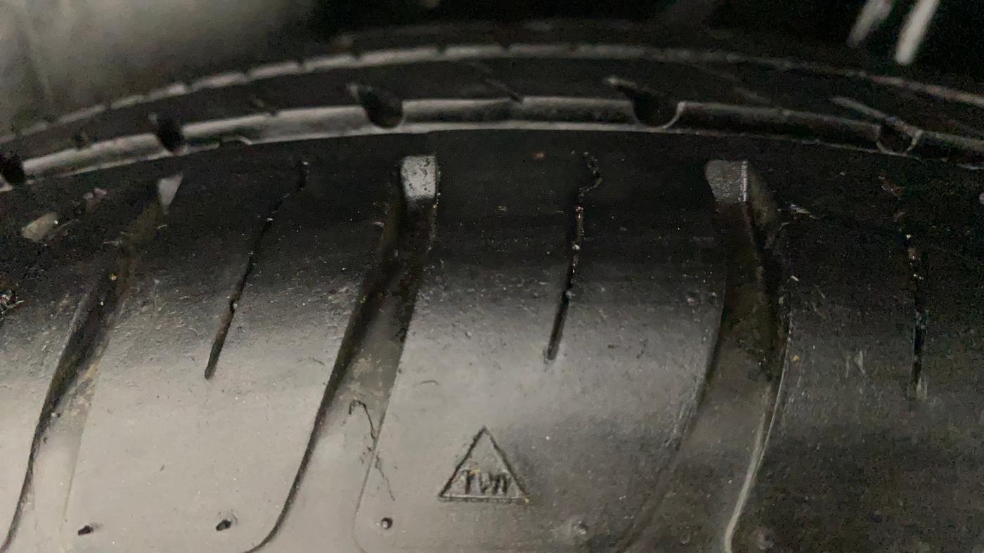 2021 Maruti Swift VXI, Petrol, Manual, 19,651 km, Left Rear Tyre Tread