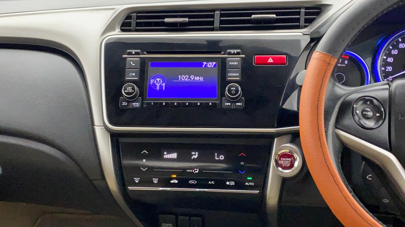 2015 Honda City VX MT PETROL, Petrol, Manual, 40,424 km, Air Conditioner