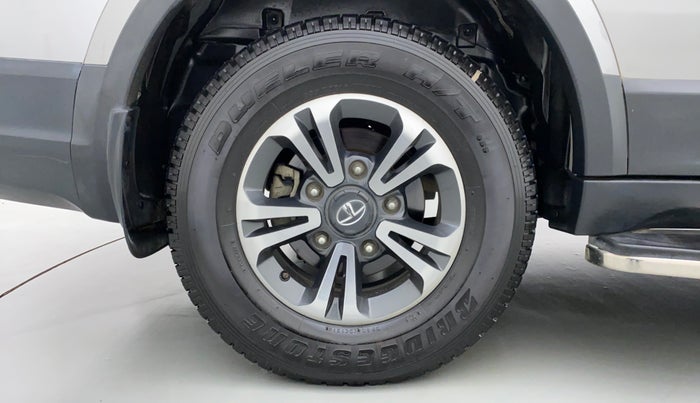 2018 Tata Hexa Varicor 400 XM, Diesel, Manual, 22,539 km, Right Rear Wheel