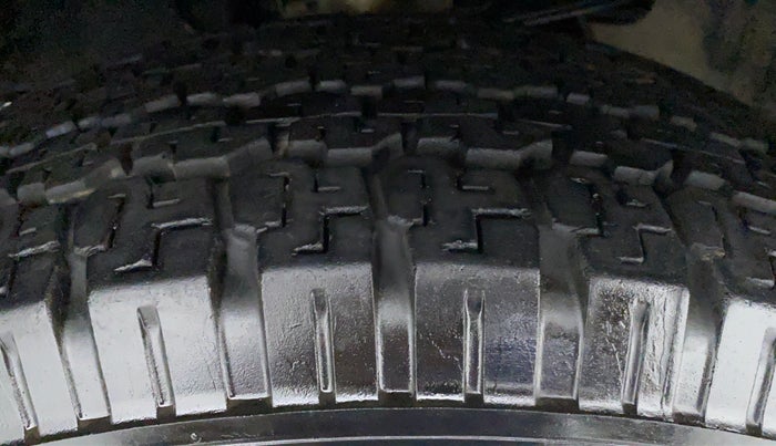 2018 Tata Hexa Varicor 400 XM, Diesel, Manual, 22,539 km, Right Front Tyre Tread