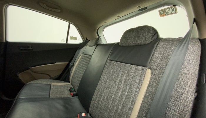 2014 Hyundai Grand i10 MAGNA 1.2 KAPPA VTVT, Petrol, Manual, 25,467 km, Right Side Rear Door Cabin