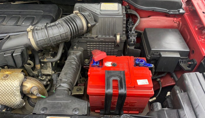 2021 Mahindra XUV300 W8 1.2 PETROL, Petrol, Manual, 58,461 km, Engine View - Left