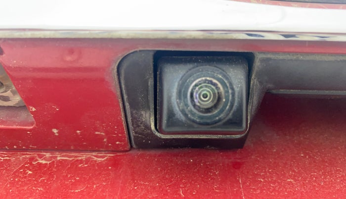 2021 Mahindra XUV300 W8 1.2 PETROL, Petrol, Manual, 58,461 km, Parking Camera