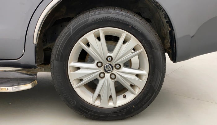 2016 Toyota Innova Crysta 2.4 ZX 7 STR, Diesel, Manual, 35,807 km, Left Rear Wheel