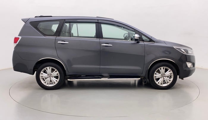 2016 Toyota Innova Crysta 2.4 ZX 7 STR, Diesel, Manual, 35,807 km, Right Side View