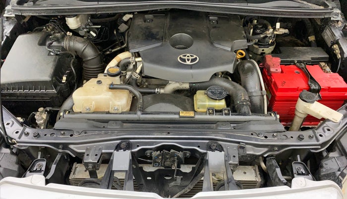 2016 Toyota Innova Crysta 2.4 ZX 7 STR, Diesel, Manual, 35,807 km, Open Bonet