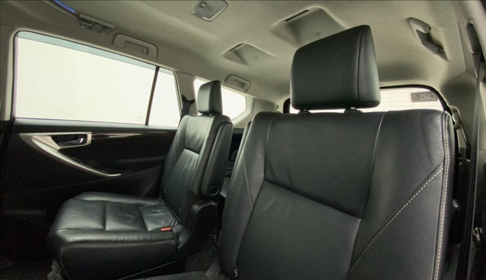 2016 Toyota Innova Crysta 2.4 ZX 7 STR, Diesel, Manual, 35,807 km, Right Side Rear Door Cabin