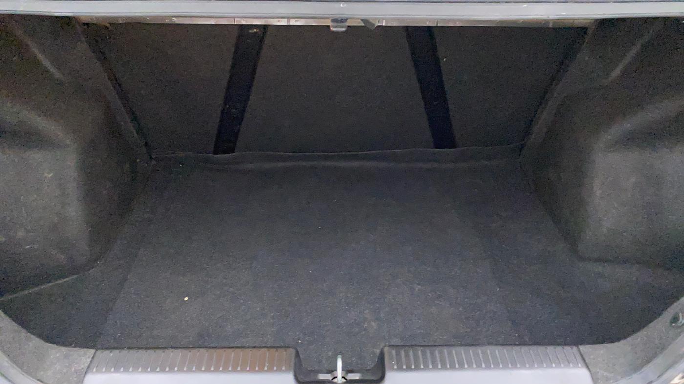 2017 Maruti Dzire ZXI, Petrol, Manual, 25,005 km, Boot Inside