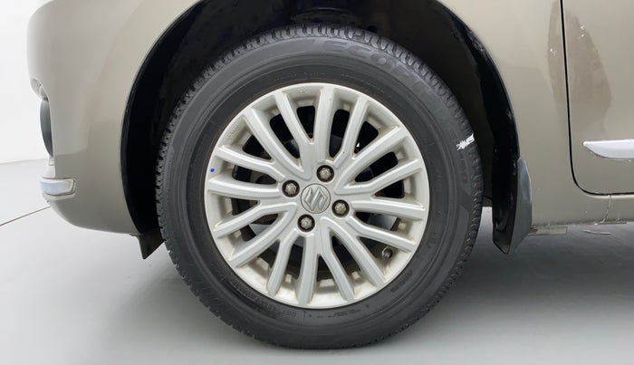2017 Maruti Dzire ZXI, Petrol, Manual, 25,005 km, Left Front Wheel