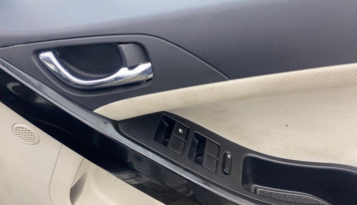 2023 Tata NEXON XZ PLUS PETROL, Petrol, Manual, 17,001 km, Driver Side Door Panels Control