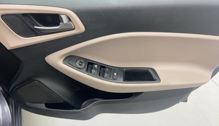 2018 Hyundai Elite i20 Magna Executive 1.2, Petrol, Manual, 45,371 km, Driver Side Door Panels Control