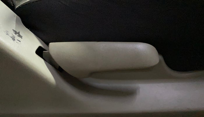 2017 Maruti Celerio VXI, Petrol, Manual, 51,831 km, Driver Side Adjustment Panel