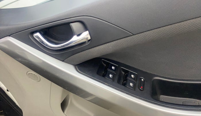 2018 Tata NEXON XZ PLUS PETROL, Petrol, Manual, 43,784 km, Driver Side Door Panels Control