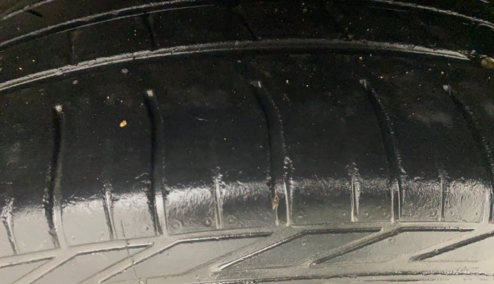 2018 Tata NEXON XZ PLUS PETROL, Petrol, Manual, 43,784 km, Left Rear Tyre Tread