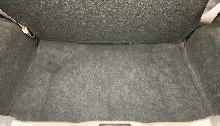 2016 Datsun Go T, Petrol, Manual, 55,401 km, Boot Inside