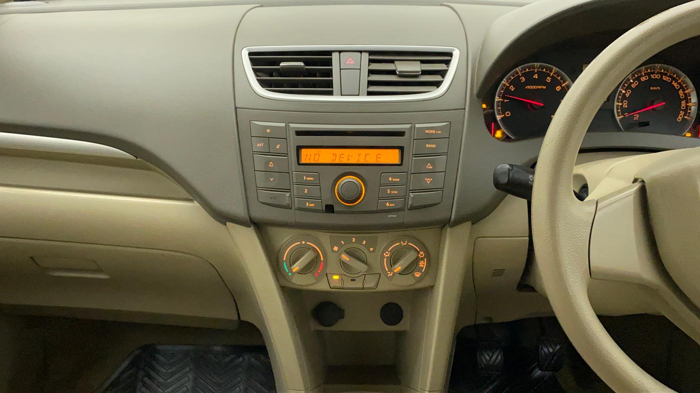 2013 Maruti Ertiga VXI CNG, CNG, Manual, 73,257 km, Air Conditioner