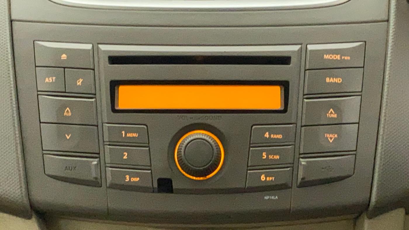 2013 Maruti Ertiga VXI CNG, CNG, Manual, 73,257 km, Infotainment System