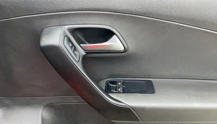 2014 Volkswagen Polo COMFORTLINE 1.2L PETROL, Petrol, Manual, 65,471 km, Driver Side Door Panels Control