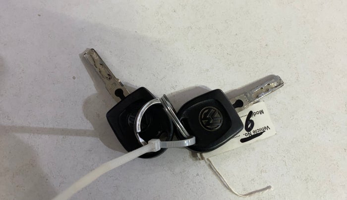 2014 Volkswagen Polo COMFORTLINE 1.2L PETROL, Petrol, Manual, 65,471 km, Key Close Up