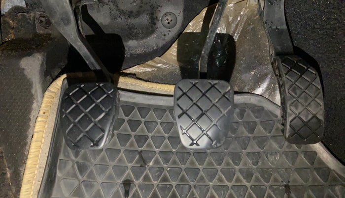 2014 Volkswagen Polo COMFORTLINE 1.2L PETROL, Petrol, Manual, 65,471 km, Pedals