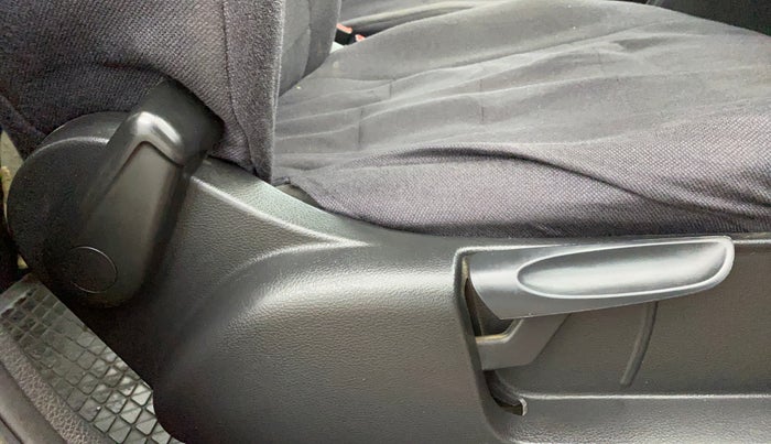 2014 Volkswagen Polo COMFORTLINE 1.2L PETROL, Petrol, Manual, 65,471 km, Driver Side Adjustment Panel