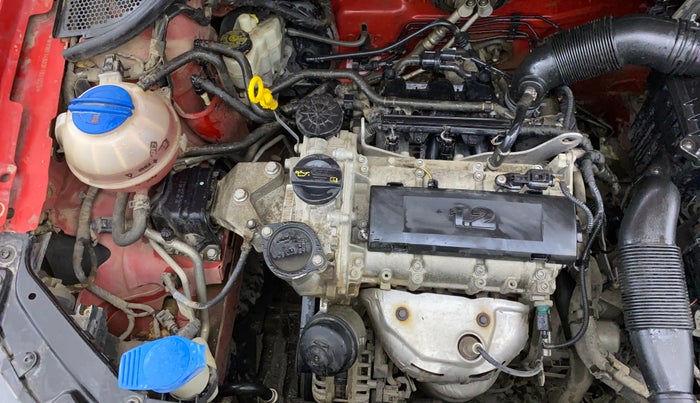 2014 Volkswagen Polo COMFORTLINE 1.2L PETROL, Petrol, Manual, 65,471 km, Engine View - Right