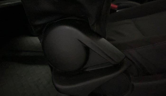 2016 Maruti Baleno ALPHA PETROL 1.2, Petrol, Manual, 59,728 km, Driver Side Adjustment Panel