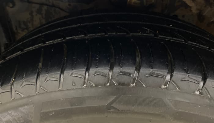 2022 Honda City 1.5L I-VTEC V CVT 5TH GEN, Petrol, Automatic, 63,524 km, Left Front Tyre Tread