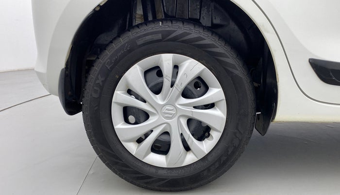 2021 Maruti Swift VXI D, Petrol, Manual, 16,461 km, Right Rear Wheel