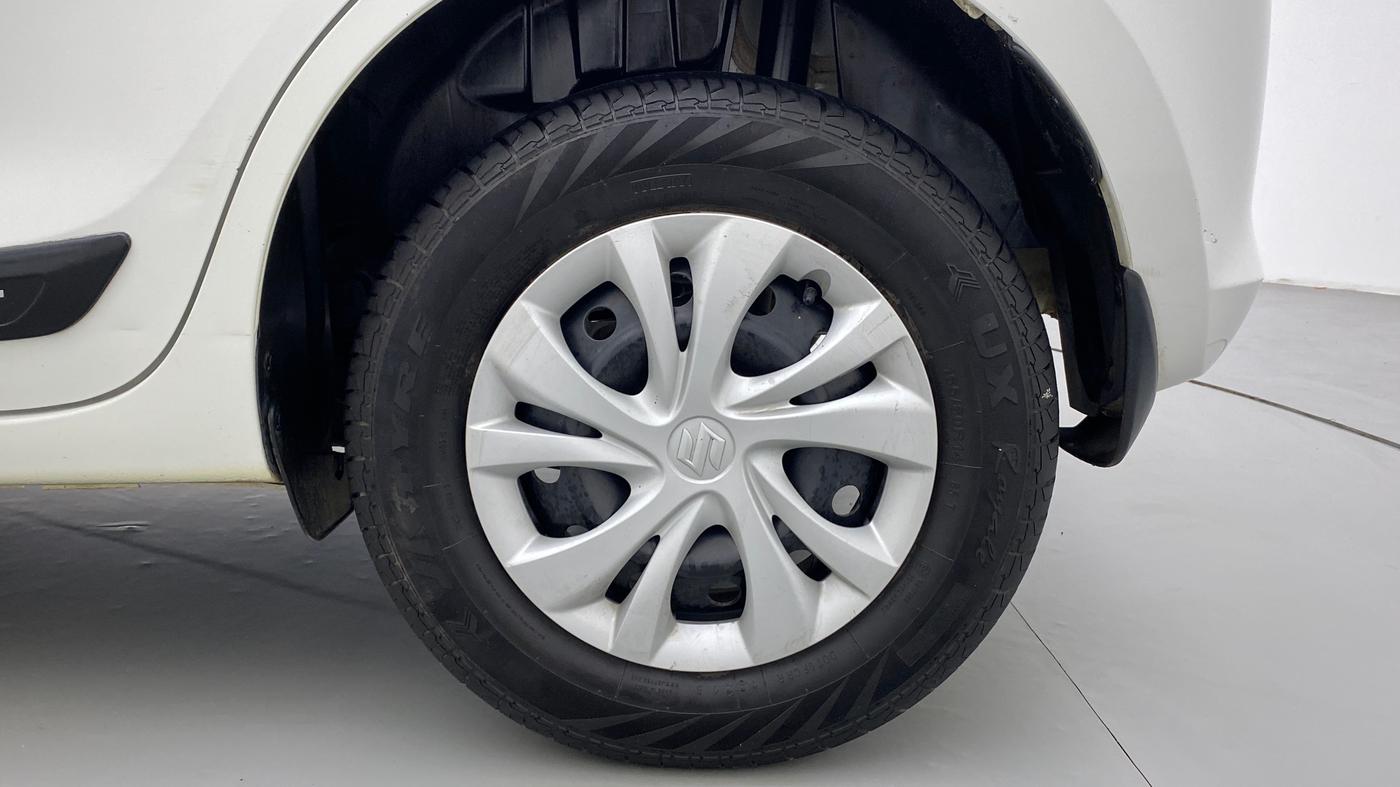2021 Maruti Swift VXI D, Petrol, Manual, 16,461 km, Left Rear Wheel