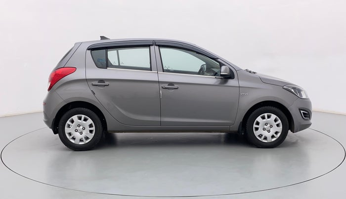 2013 Hyundai i20 MAGNA (O) 1.2, Petrol, Manual, 69,879 km, Right Side View