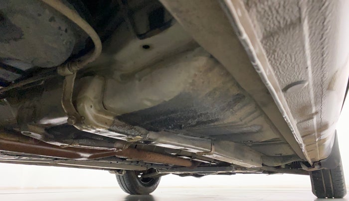 2013 Hyundai i20 MAGNA (O) 1.2, Petrol, Manual, 69,879 km, Right Side Underbody