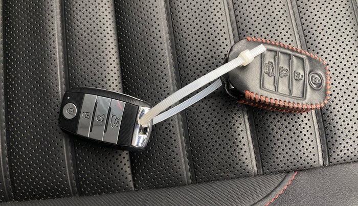 2022 KIA SELTOS GTX PLUS 1.5 DIESEL AT, Diesel, Automatic, 87,335 km, Key Close Up