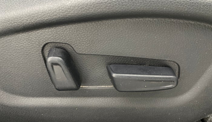 2022 KIA SELTOS GTX PLUS 1.5 DIESEL AT, Diesel, Automatic, 87,335 km, Driver Side Adjustment Panel