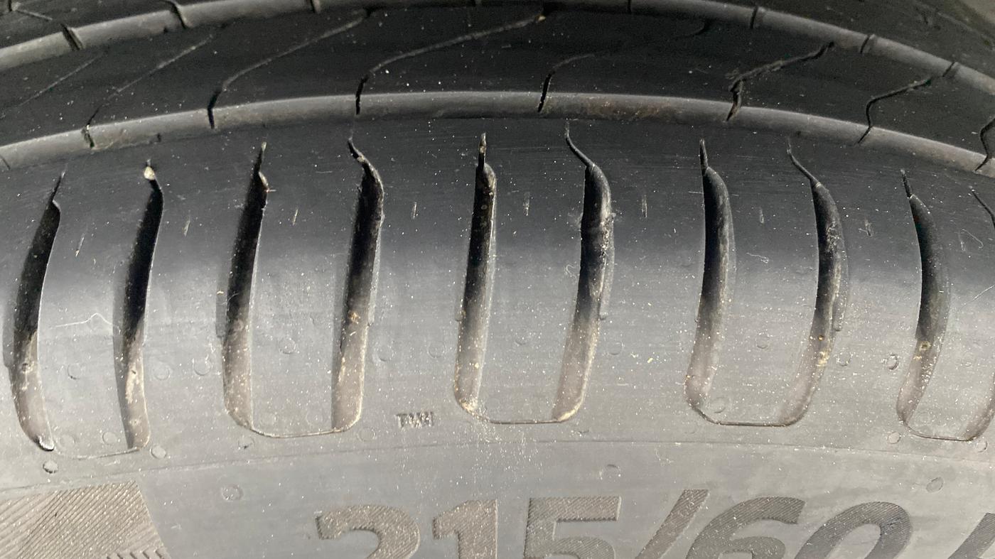 2022 KIA SELTOS GTX PLUS 1.5 DIESEL AT, Diesel, Automatic, 87,852 km, Left Rear Tyre Tread