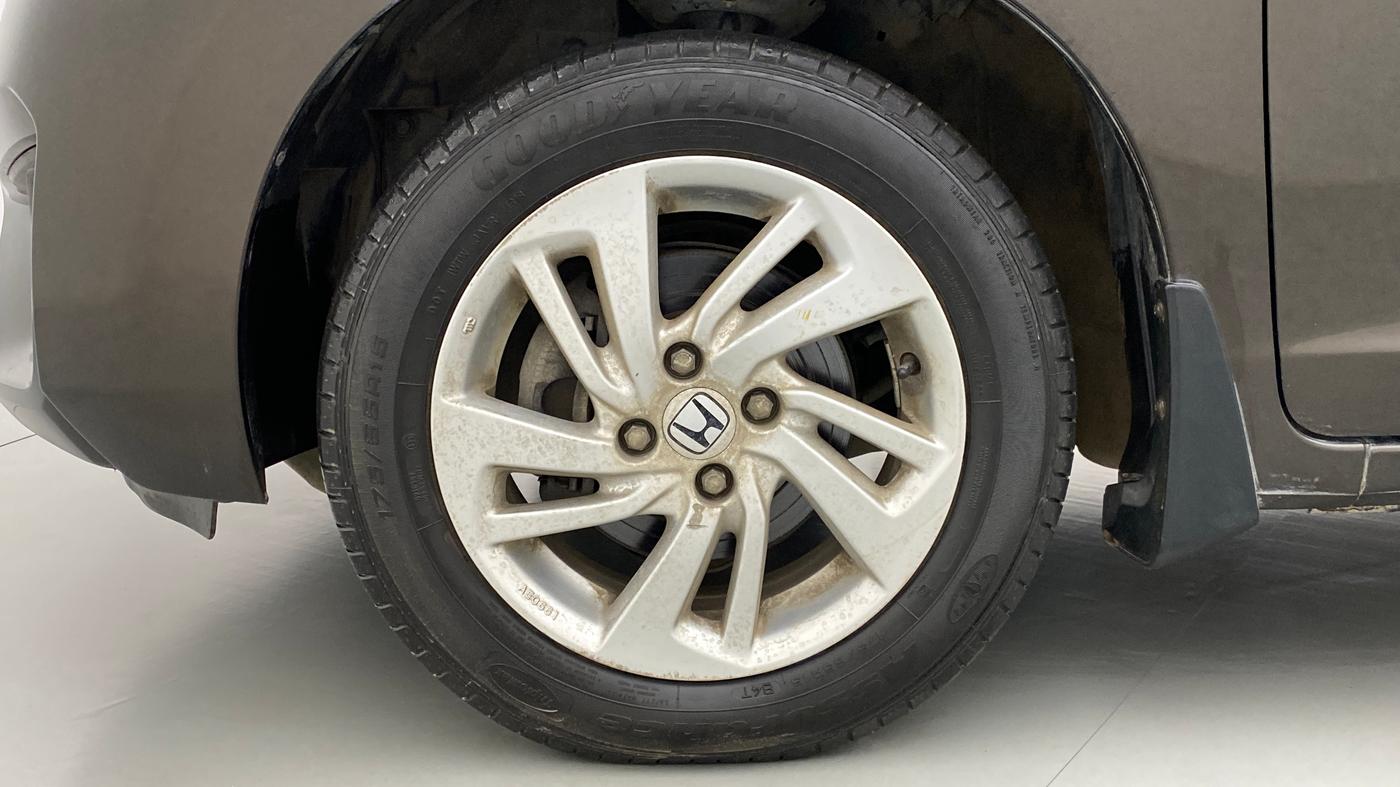 2018 Honda Jazz 1.2 V AT, Petrol, Automatic, 19,842 km, Left Front Wheel