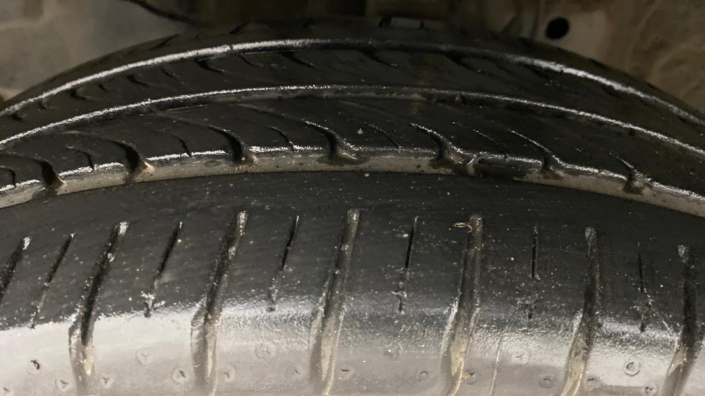 2018 Honda Jazz 1.2 V AT, Petrol, Automatic, 19,842 km, Left Front Tyre Tread