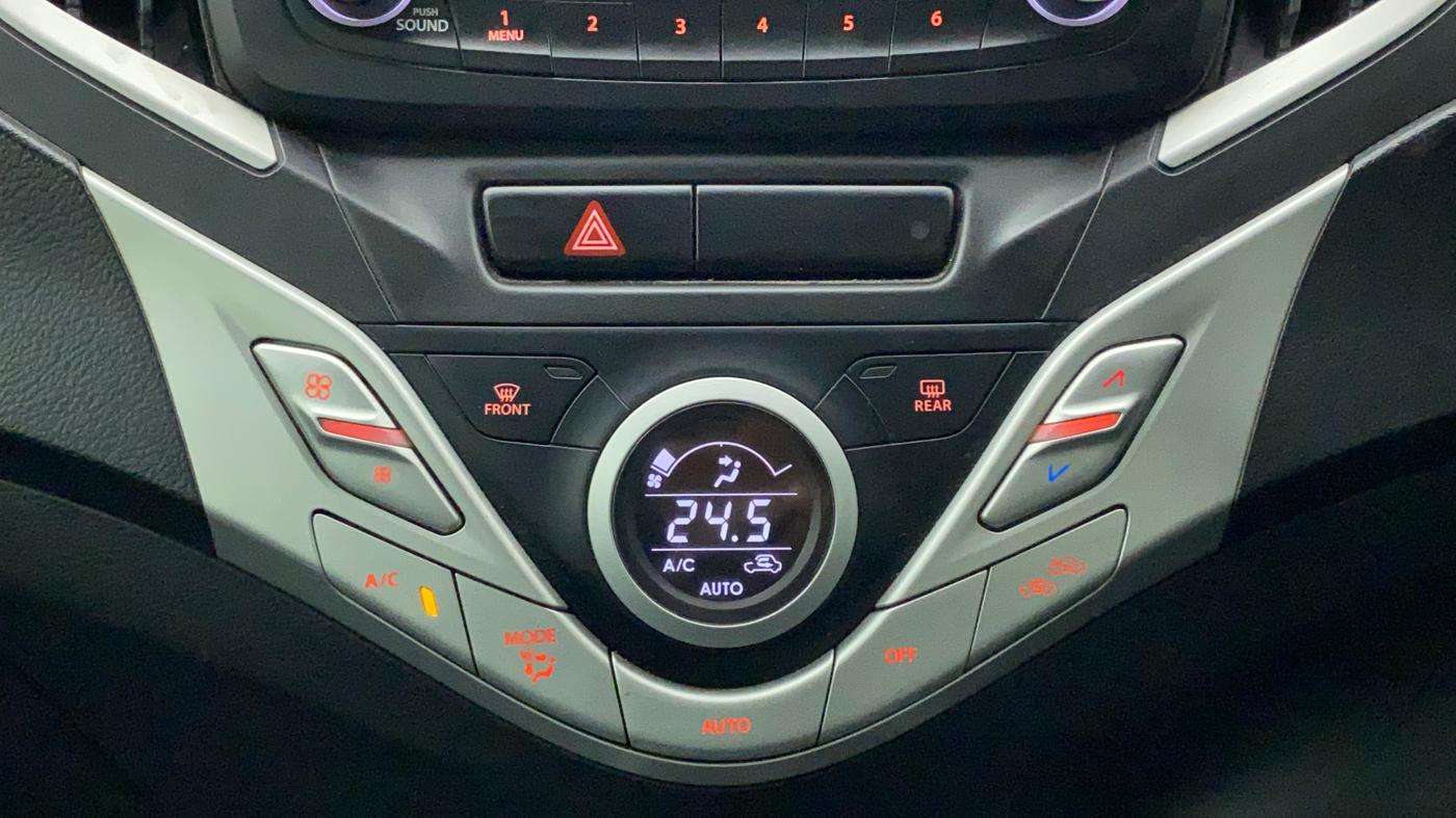 2016 Maruti Baleno ZETA PETROL 1.2, Petrol, Manual, 73,582 km, Automatic Climate Control