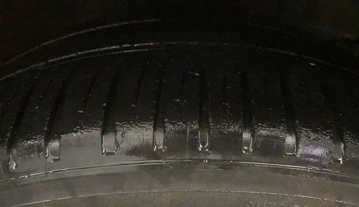 2015 Honda Mobilio 1.5L I-VTEC V, Petrol, Manual, 77,151 km, Right Front Tyre Tread